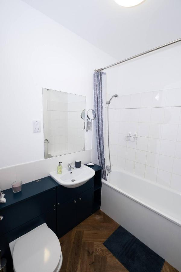 Air Host And Stay - Liverpool The Atrium Sleeps 6 Great Value ภายนอก รูปภาพ
